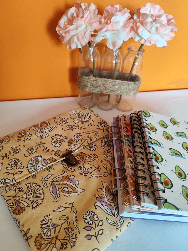 Pochette à livre L